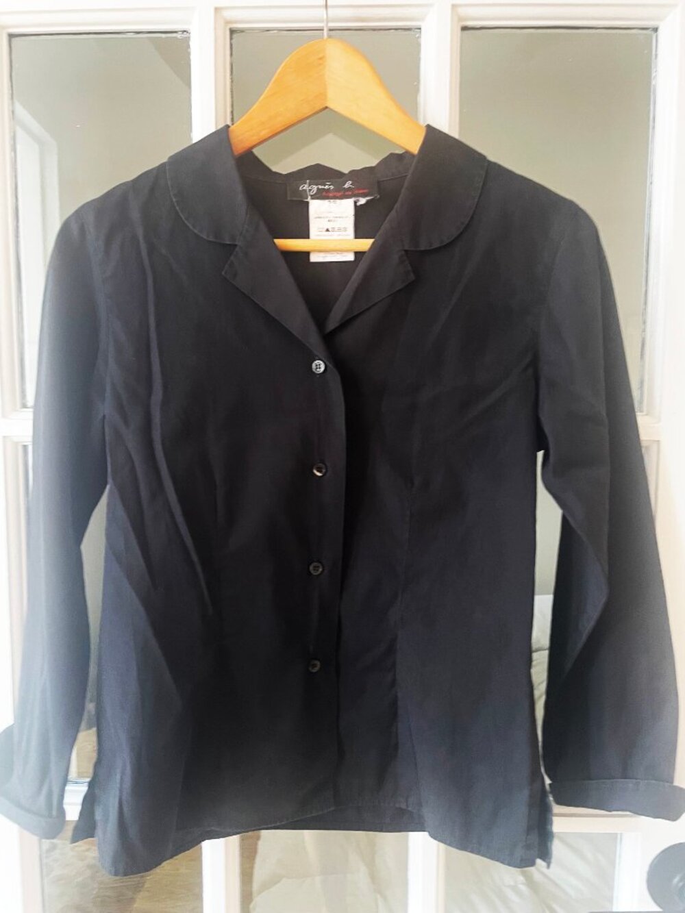 Agnes B. Black Button-Front Long Sleeve Blouse